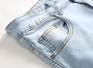 RNSHANGER sonbahar kırmızı gül işlemeli kot erkekler için rahat siyah mavi streç pantolon erkekler için moda Denim delik pantolon - Product Image 5