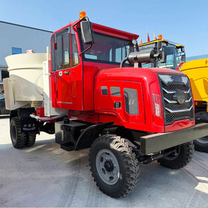 Mezcladora de Concreto Pequeña de 2m³, 3m³, 4m³ con Tracción en las Cuatro Ruedas, Alimentación Automática, Boca Plana, Inclinable y Móvil - Product Image 4