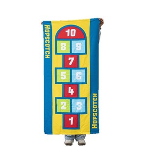Tapis de jeu Hopscotch pour enfants, tapis de saut coloré et numéroté pour jeu en plein air, serviette à séchage rapide 10x200cm, équipement d'activités sportives - Product Image 1