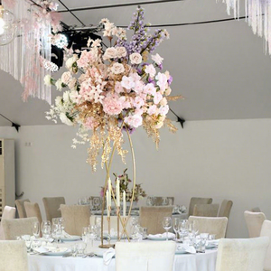 Centros de Mesa Elegantes para Bodas, Soporte de Flores Dorado, Exhibidor de Flores Metálico Dorado para Decoración de Mesa de Boda - Product Image 1