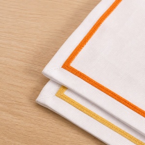 Serviettes en coton blanc rectangulaires, teintes unies, faites à la main, décoration de table classique, bordure orange jaune, lavables en machine - Product Image 2