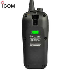 Radio portable flottante étanche Icom IC-M25 pour navires avec indice de protection IP67 - Product Image 3