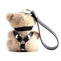 Porte-clés ours en peluche BDSM discret, jouet décoratif fétichiste pour les amateurs de jeux érotiques avec détail nœud, un cadeau unique pour les aventuriers