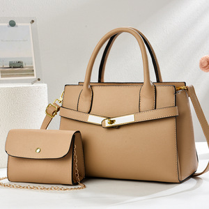 Bolso Tote Casual para Mujer Jemutaz con Adorno de Pompón, Correa Extraíble, Cierre de Solapa Clásico, Bolso de Mano de Microfibra para Uso Diario - Product Image 4