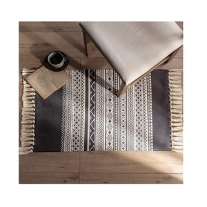 Juego de Alfombras de Dormitorio de Algodón Ecológicas, Antideslizantes, Aptas para Mascotas, con Borlas de Macramé Lavables de Alta Calidad y Diseño Geométrico Moderno - Product Image 1