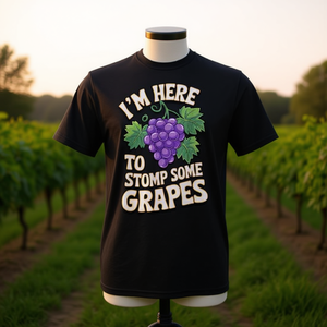 Camiseta I'm Here To Stomp Some Grapes, camiseta promocional unisex negra para adultos - Product Image 3