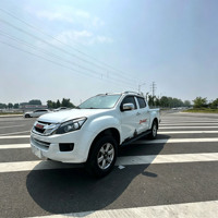 Truk Pikap Isuzu D-MAX Bekas 3.0T Diesel Off Road 4WD Super Mewah 2018