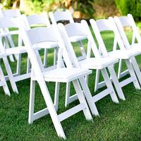Chaises pliantes en plastique blanc modernes pour événements, pour mariage et fête en plein air