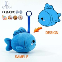 Fabricant de peluches d'animaux marins OEM UYEAH, porte-clés en peluche, design personnalisé, broderie mignonne, peluche de poisson bleu, jouets porte-clés