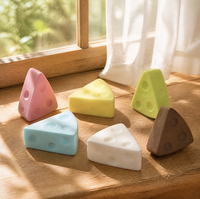 Jouet anti-stress en mousse PU en forme de triangle, à remontée lente, pour adultes et adolescents, idéal pour le jeu sensoriel et les cadeaux de fête