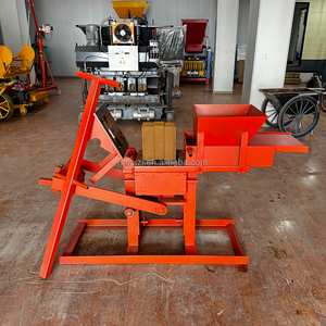 Machine à mouler des briques manuelle et automatique, nouvelle vente chaude, pas besoin d'électricité, machine à fabriquer des briques en argile - Product Image 2