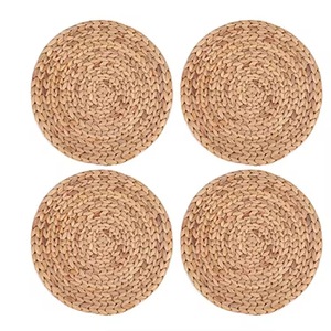 Napperons ronds en rotin tressé naturel épais en jacinthe d'eau du Vietnam, faits à la main, pour la maison, vente en gros à prix abordable - Product Image 1