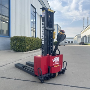 Empilhadeira Elétrica de 1,5 Toneladas em Promoção: Empilhador de Paletes a Bateria com Motor AC para Espaços Estreitos e Supermercados - Product Image 4