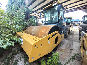 XCMG officiel XS125 compacteur vibrant pour asphalte 12 tonnes rouleau de route à tambour unique d'<span class=keywords><strong>occasion</strong></span> prix de vente - Product Image 3