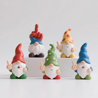 Gnome gothique en résine personnalisable 14 cm, avec crocs de vampire assortis, statues de nains, ailes de chauve-souris sur mesure, ornement d'Halloween effrayant