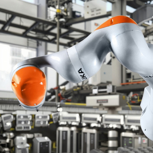 Bras robotisé sur mesure Kr6 R700 CR à 6 axes, moteur servo-électrique 6 kg de charge utile, IP67, 1 kW, 380 V, longueur de bras 706 mm, diverses options - Product Image 1