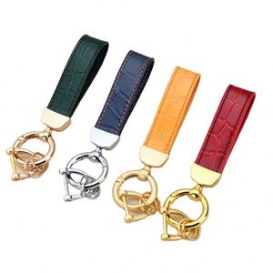 Llavero de Cuero con Logotipo Personalizado, Colgante de Cuero con Texto Personalizado, Gancho Metálico Resistente, Correa para Llaves, para Regalo Empresarial o Uso Diario - Product Image 1