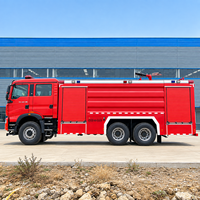Camion-citerne à mousse Sinotruk HOWO 16 tonnes avec lance PL8/48 pour la lutte contre les incendies pétrochimiques (82/128)