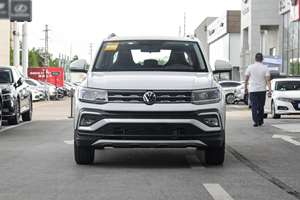 Nouvelle Voiture Pas Chère 2023 pour Volkswagen <span class=keywords><strong>T</strong></span>-<span class=keywords><strong>Cross</strong></span> 1.5/300tsi DSG Confortable 5 Portes 5 Places SUV Compact Familial à Bas <span class=keywords><strong>Prix</strong></span> SUV VW <span class=keywords><strong>T</strong></span>-<span class=keywords><strong>Cross</strong></span> LHD - Product Image 2