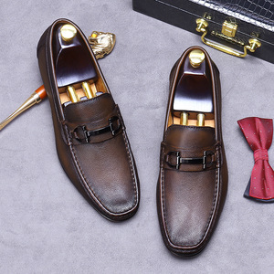 <span class=keywords><strong>Scarpe</strong></span> alla moda firmate 2025 da <span class=keywords><strong>uomo</strong></span> in pelle di vacchetta con fondo morbido stile Binglun che calcia Lefu Xiu a piede libero - Product Image 1