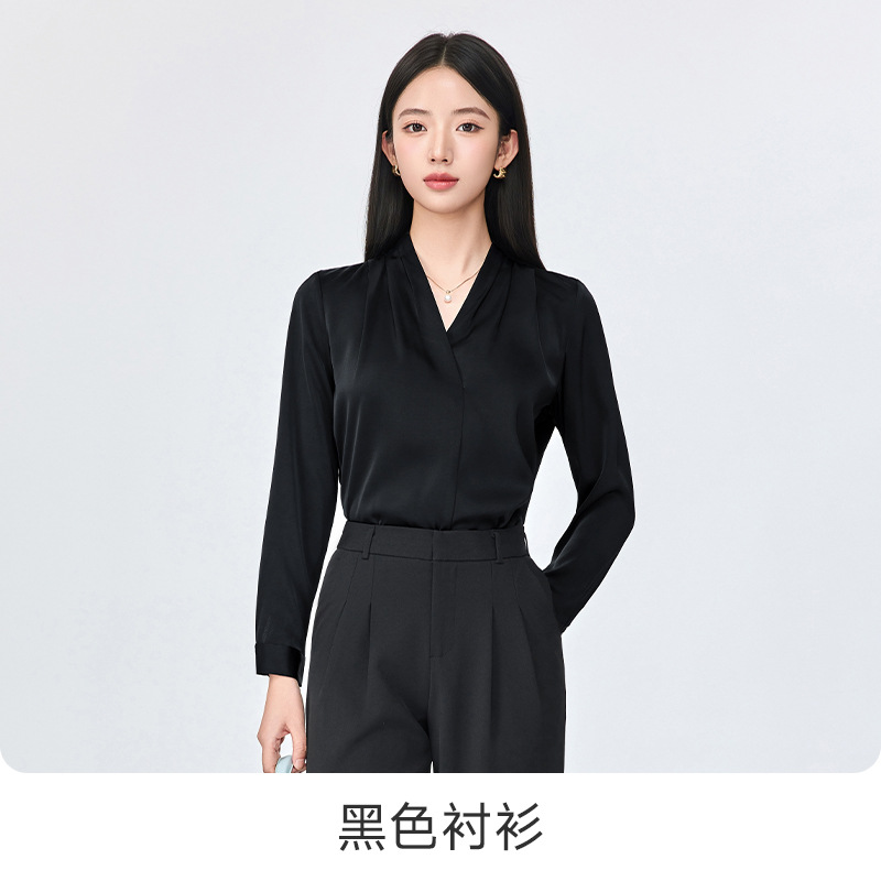black shirt