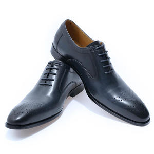 Zapatos Oxford de vestir formales y de negocios para hombre, hechos a mano, con cordones, de cuero de grano completo, estilo italiano clásico de alta calidad. - Product Image 2