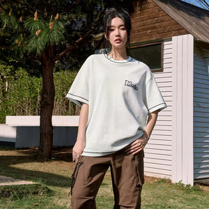เสื้อยืดแขนสั้นวินเทจพิมพ์ลายดิจิทัลทรงหลวมใส่ได้ทั้งชายและหญิงดีไซน์ลำลองใหม่ฤดูร้อนคุณภาพสูง - Product Image 3