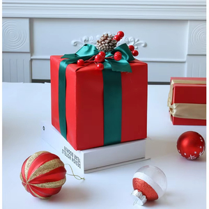 Décoration de Noël Créative et Festive en Matériaux Recyclés avec Paillettes, Idéale pour les Cadeaux et le Shopping, Portable et Réutilisable, Finition Mate - Product Image 4