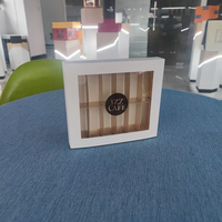 STPP a développé une boîte d'emballage de chocolat en carton truffé 350g à impression dorée de haute qualité pour boîte de chocolat 8/12/16 pièces