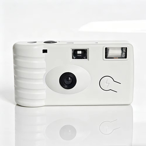 Cámara Kodak OEM para Bodas, Económica, Desechable, con Flash, para Eventos, en Colores Rosa, Negro, Amarillo, Verde, Plateado, Dorado, Rojo y Blanco - Product Image 1
