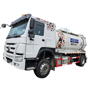 Camión de Succión de Lodos y Aguas Residuales Personalizado de 12m3 con Bomba de Vacío Roots Jurop Moro - Product Image 1