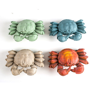 <b>Crab</b> Shaped Resin Ashtray Mediterranean Style Desktop Ornament With Lid Creative Ocean Theme Decorative Ashtray - Product Image 1