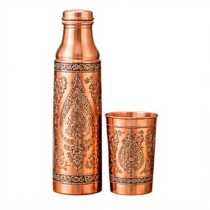 Juego de Termo Oriental de Cobre con Patrón Grabado y Taza a Juego, Botella de Agua Portátil para Viaje - Product Image 1