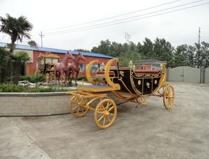 Carruaje Eléctrico de Lujo/Decoración Eléctrica Real para Bodas en Transporte Especial/Carruaje de Caballos de Alta Calidad en Venta - Product Image 2