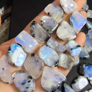 Toptan doğal kristal kuvars eskitme taşlar beyaz mavi aytaşı eskitme taşlar