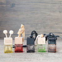 Bouteilles vides en verre givré de 8 ml et 10 ml avec bouchon à vis pour diffuseur de parfum de voiture, mini flacons pendentifs, flacon désodorisant suspendu