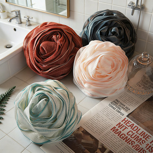 Bola de Baño de Rosas 70g Extra Suave, Tamaño Grande, Flor de Baño de Alta Gama para Mujeres - Product Image 3