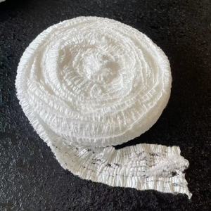 Fibra de Polipropileno Cruda Blanca Larga Ondulada para Filtro de Suciedad Grasa en Concreto, Ecológica y Protectora - Product Image 1