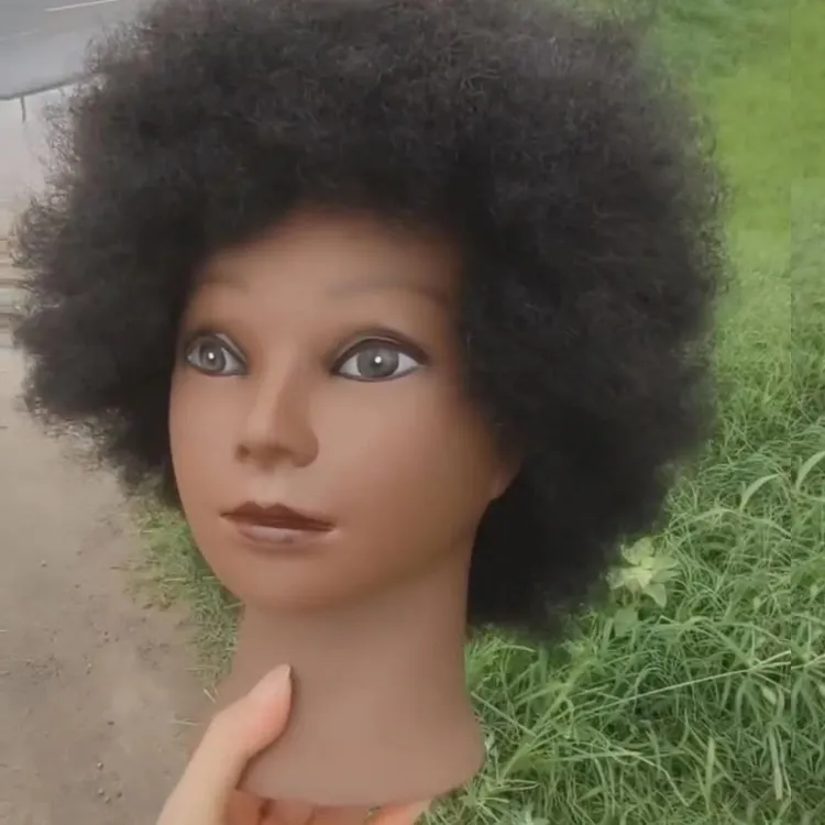 Cabeza de maniquí Afro para entrenamiento de cosmetología, Pelo Rizado Afro con pelo, precio al por mayor