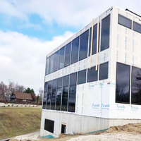 Rejilla de arco de vidrio templado transparente de aluminio con alarma antirrobo inteligente con puerta abatible de placa de patada