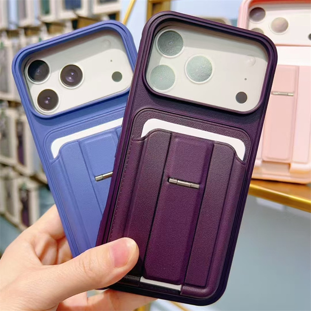 2025 New Trendy Soft TPU Shockproof Mobile Phone Case with Leather Stand Card Slot and Astronaut Design for 17 Pro Max