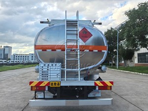 รถบรรทุกขนส่ง LPG ยี่ห้อดัง ขนาด 20-30 ลูกบาศก์เมตร ถังสแตนเลส พร้อมขาย รองรับการปรับแต่ง รถบรรทุก 6*4 - Product Image 3