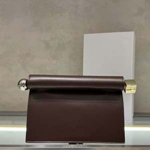 Bolso de mano plegable de piel de oveja para mujer, estilo nicho francés, a la moda, con cadena, para llevar al hombro o cruzado, novedad 2026 - Product Image 1