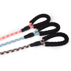 Correa Resistente para Tres Perros, Sin Enredos, 3 en 1, Correa <span class=keywords><strong>Triple</strong></span> para Mascotas, para Pasear Uno, Dos o Tres Perros o Gatos - Product Image 6