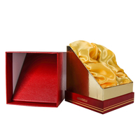 Boîte cadeau carrée rouge et or avec couvercle et base, logo personnalisé, emballage de luxe haut de gamme