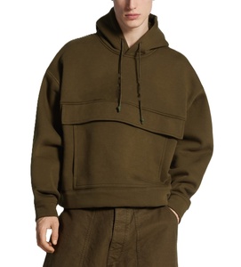 Sweat-shirt à capuche noir pour homme, coupe classique, en molleton de coton, design minimaliste avec poche avant, vêtement tendance - Product Image 5