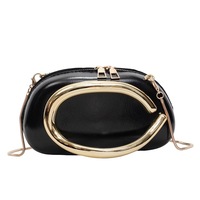 Sac Bandoulière de Créateur d'Inspiration Parisienne, Élégant Sac Carré Vintage en Cuir Texturé, Sac à Main de Luxe pour Femmes, Idéal pour les Trajets Quotidiens et le Shopping