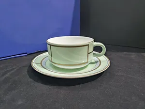 Tetera de Porcelana Blanca con Tapa y Borde Dorado, Tetera Clásica, Servicio de Té para Hotel y Hogar - Product Image 3