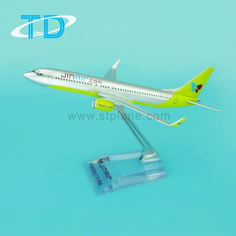 返品ギフトBoeing Jin Air B737-800モデル用16cm金属飛行機モデル