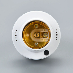 Ampoule LED Intelligente à Détection de Mouvement par Radar, Culot E27, Éclairage Intérieur, Socle en Plastique - Product Image 3